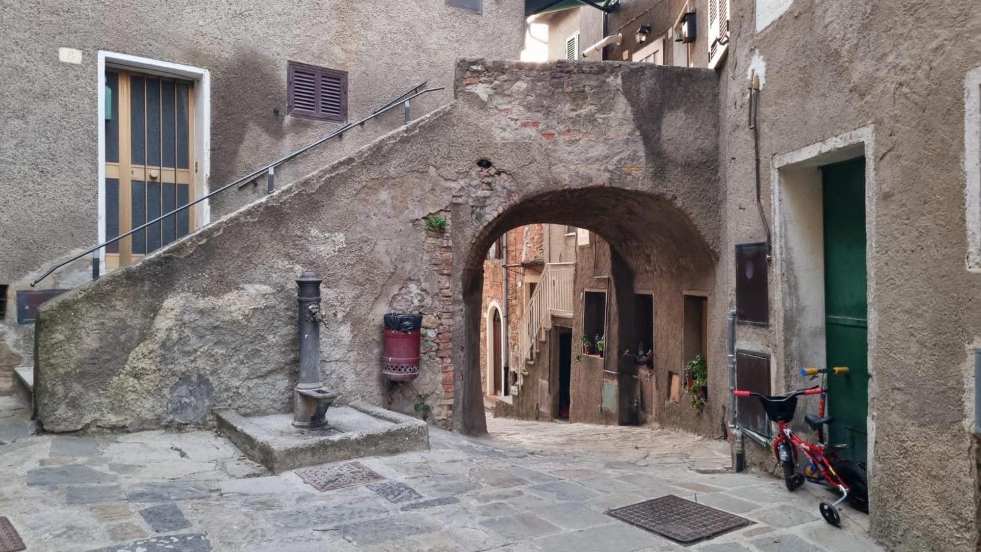 Casa Laura: Toscana Per Sempre! Villa Cinigiano Esterno foto